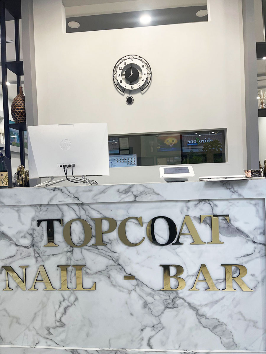 Topcoat Nail Bar